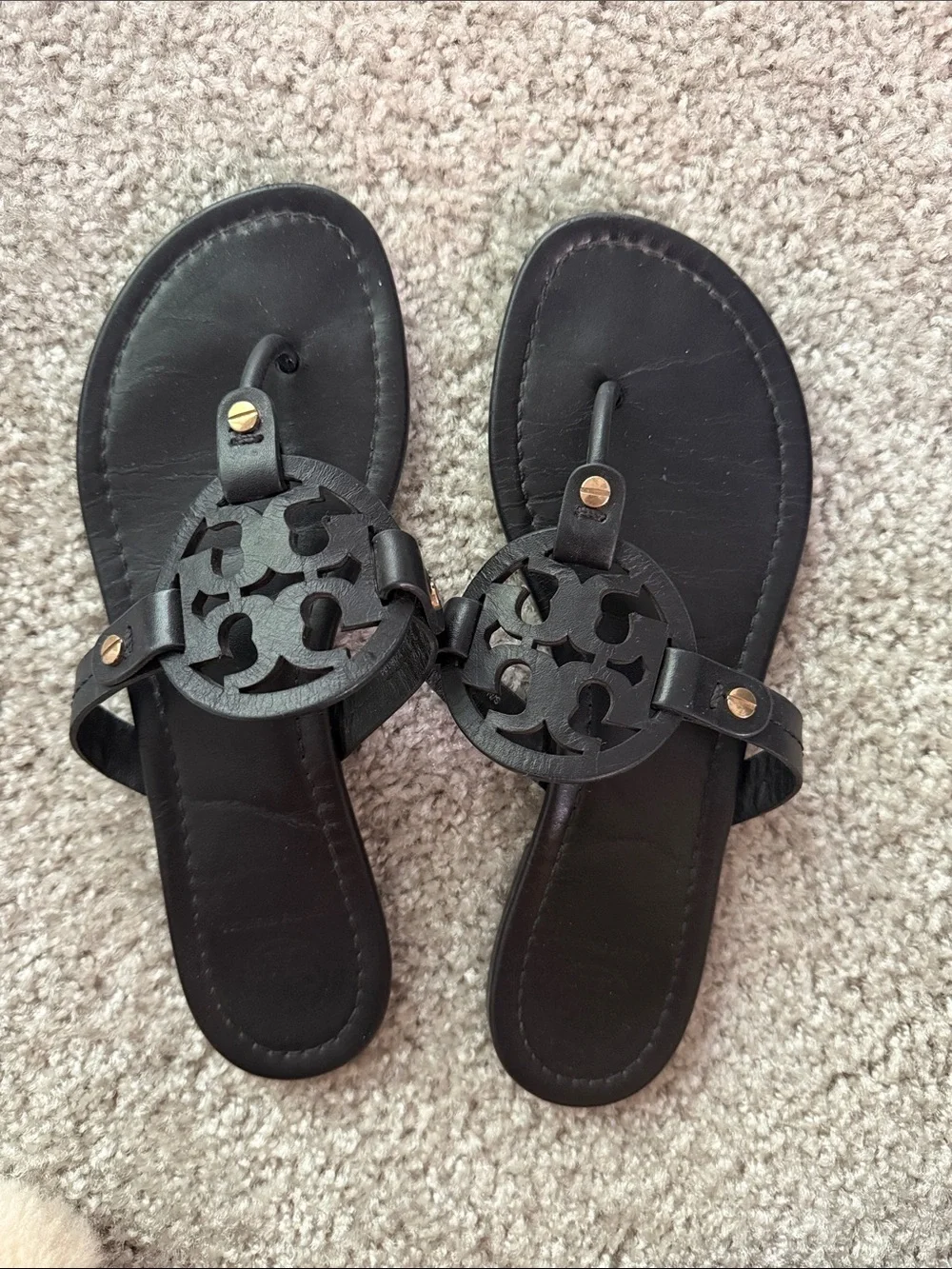 Tory Burch Black Logo-Disc Thong Sandals